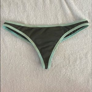 L space bikini bottoms!